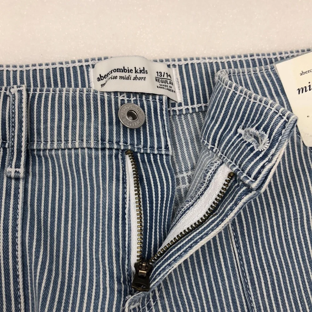 Abercrombie Kids Shorts Mid Rise Midi 13/14 Regular Blue & White Stripe Denim - Picture 4 of 15